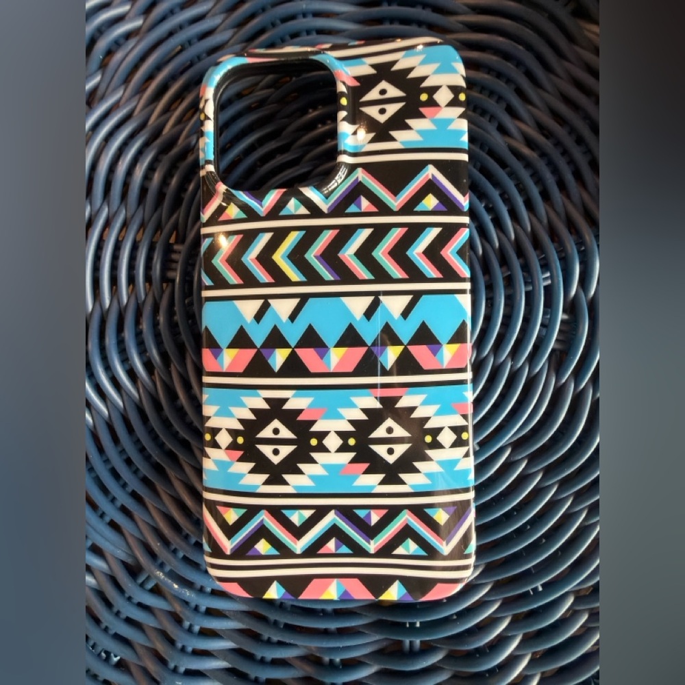 Aztec Chevron Pattern Phone Case - Blue